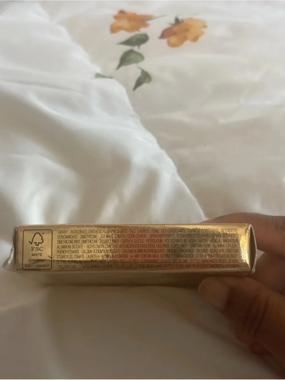 Yves Saint Laurent Highlighter Compact in Or Bronze Gold Packaging